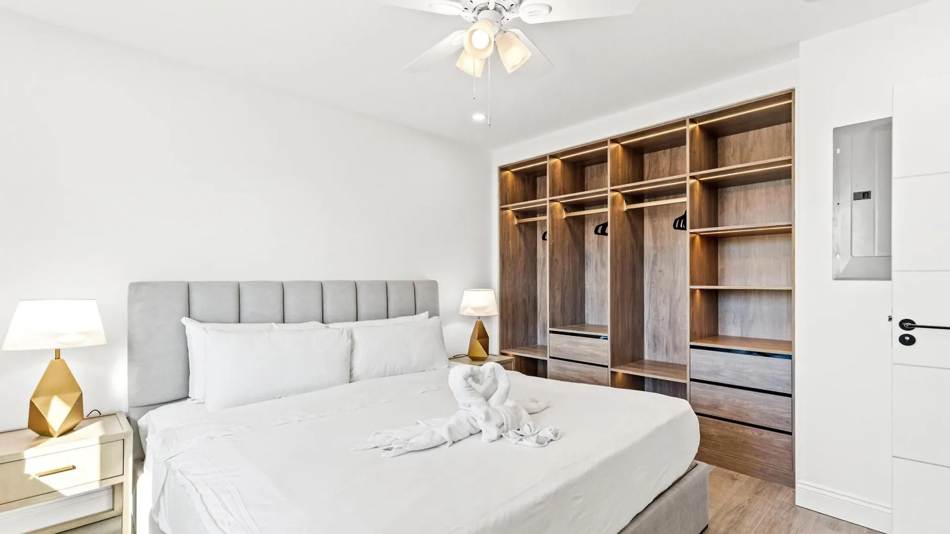 Ocean Breeze 1D Apartment Panama City Beach United States